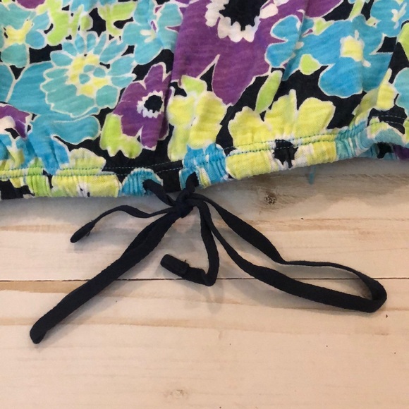 Aeropostale floral top - Picture 4 of 7